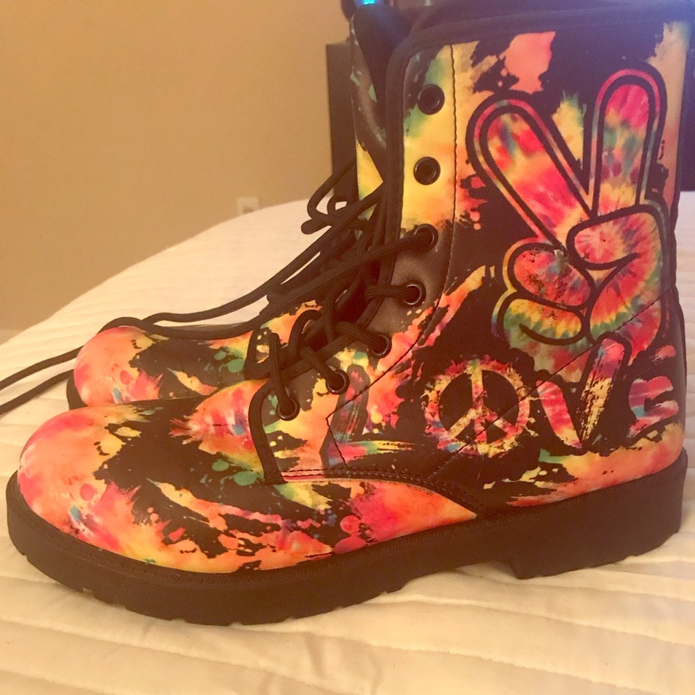 Rave boots